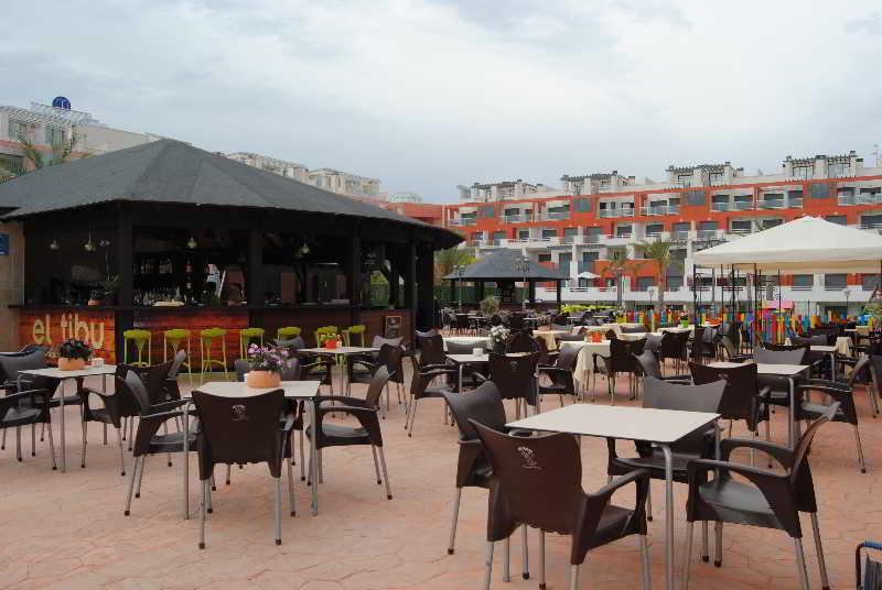 Apartahotel Marina Rey II Вера Екстериор снимка