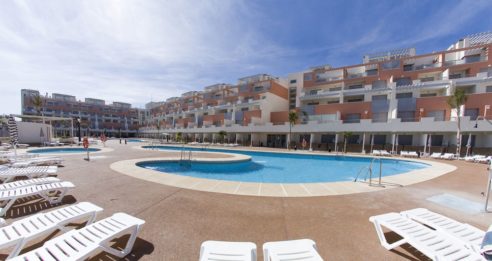Apartahotel Marina Rey II Вера Екстериор снимка